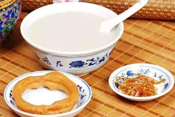 娱乐吃瓜酱豆汁,揭秘娱乐圈的甜蜜与苦涩